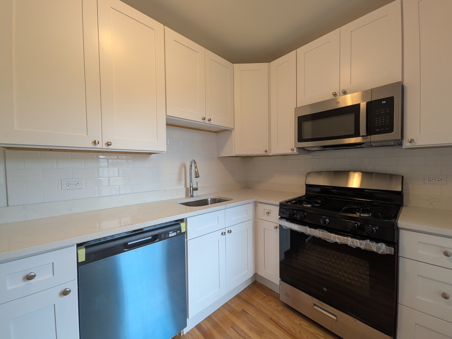 2700 N Spaulding Avenue 3dd Property Photo 12