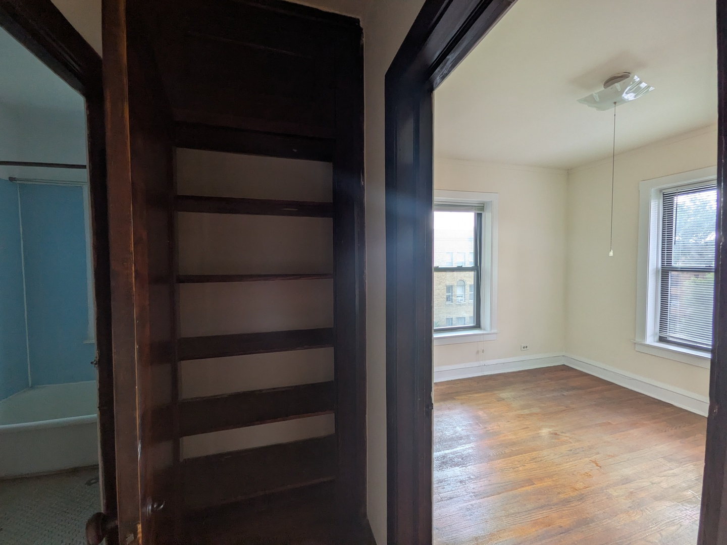 2700 N Spaulding Avenue 3dd Property Photo 14