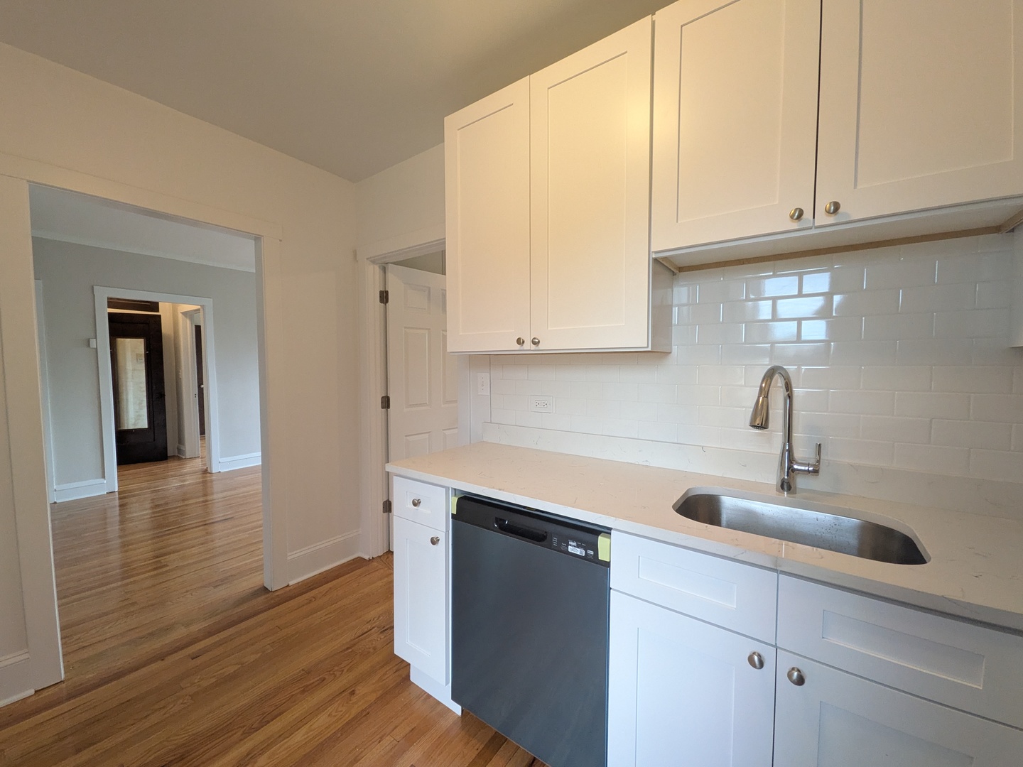 2700 N Spaulding Avenue 3dd Property Photo 14