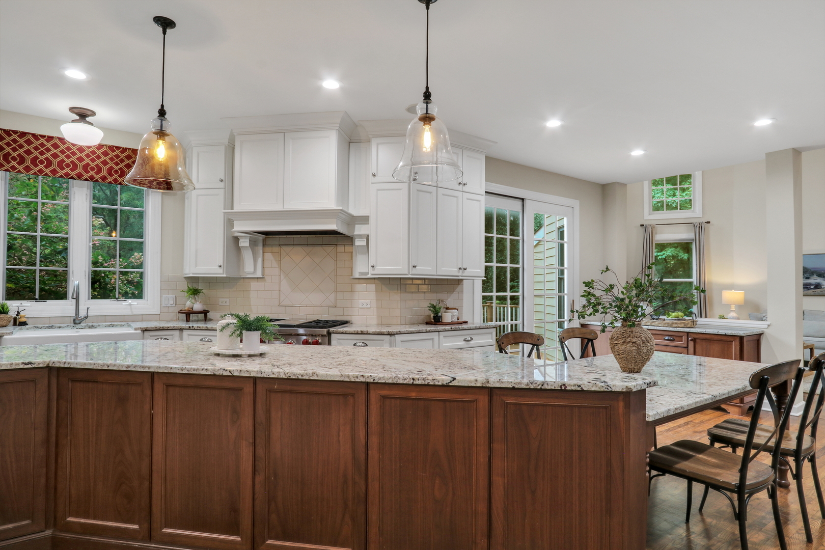39675 Orchard Bluff Lane Property Photo 12