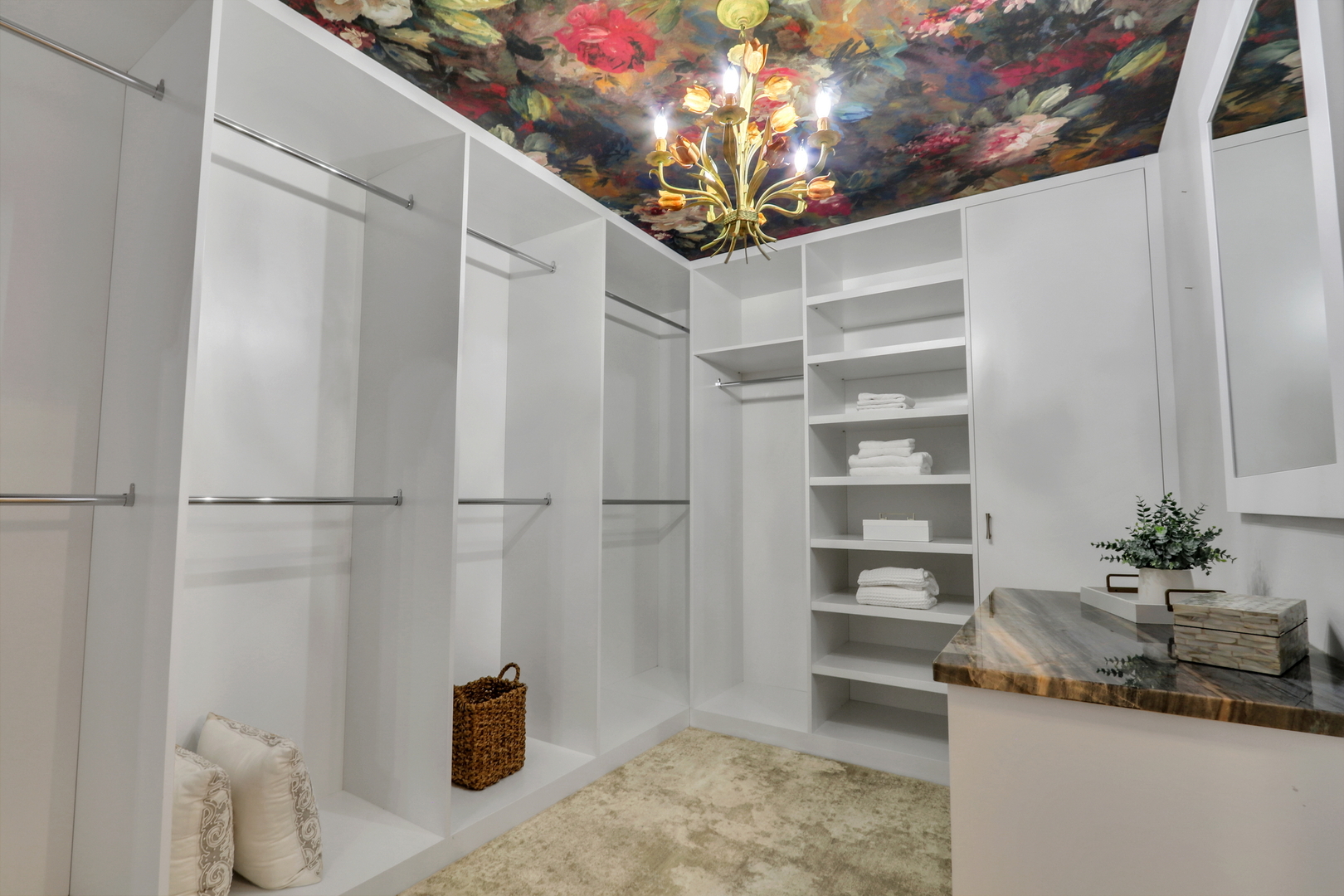 39675 Orchard Bluff Lane Property Photo 25