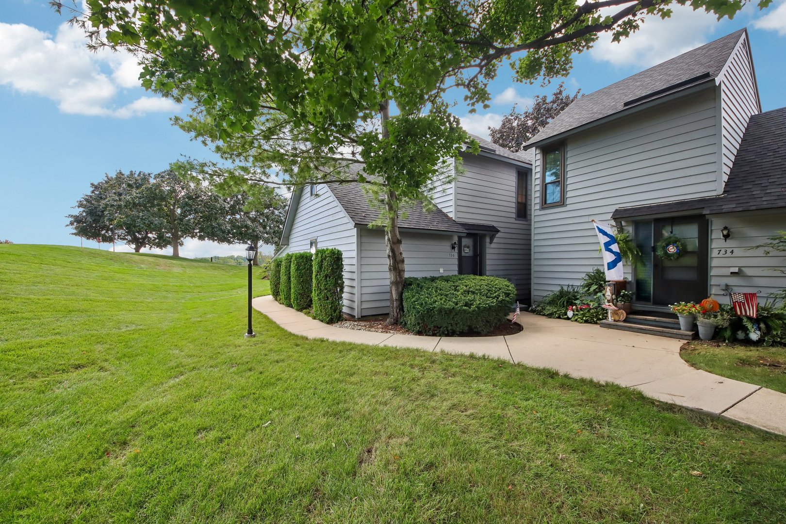 736 Glen Way Property Photo 30