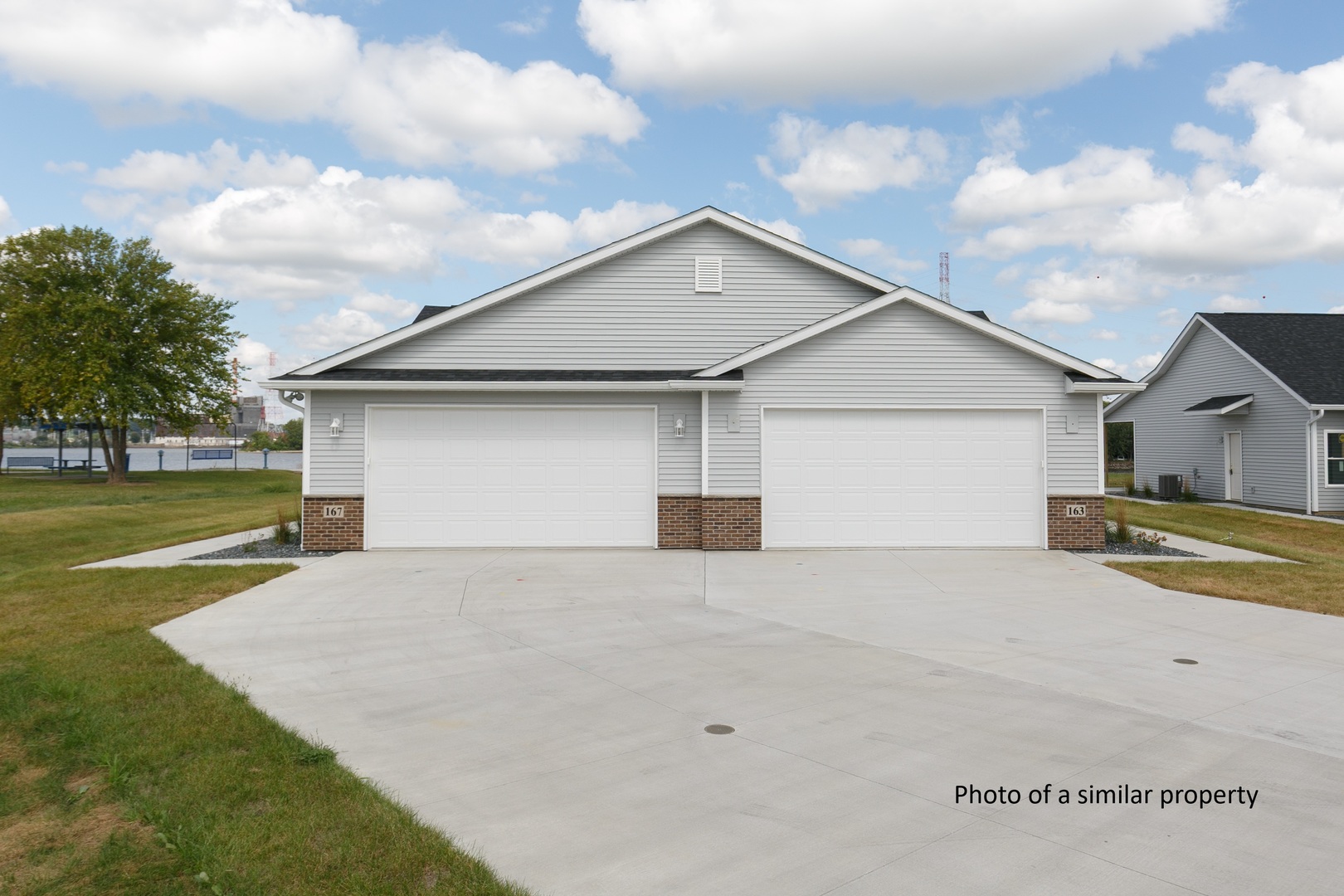 156 Skaloud Court Property Photo 1