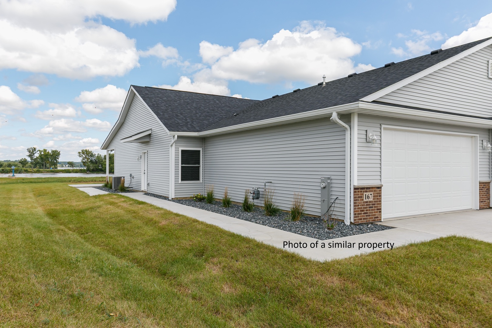 156 Skaloud Court Property Photo 7