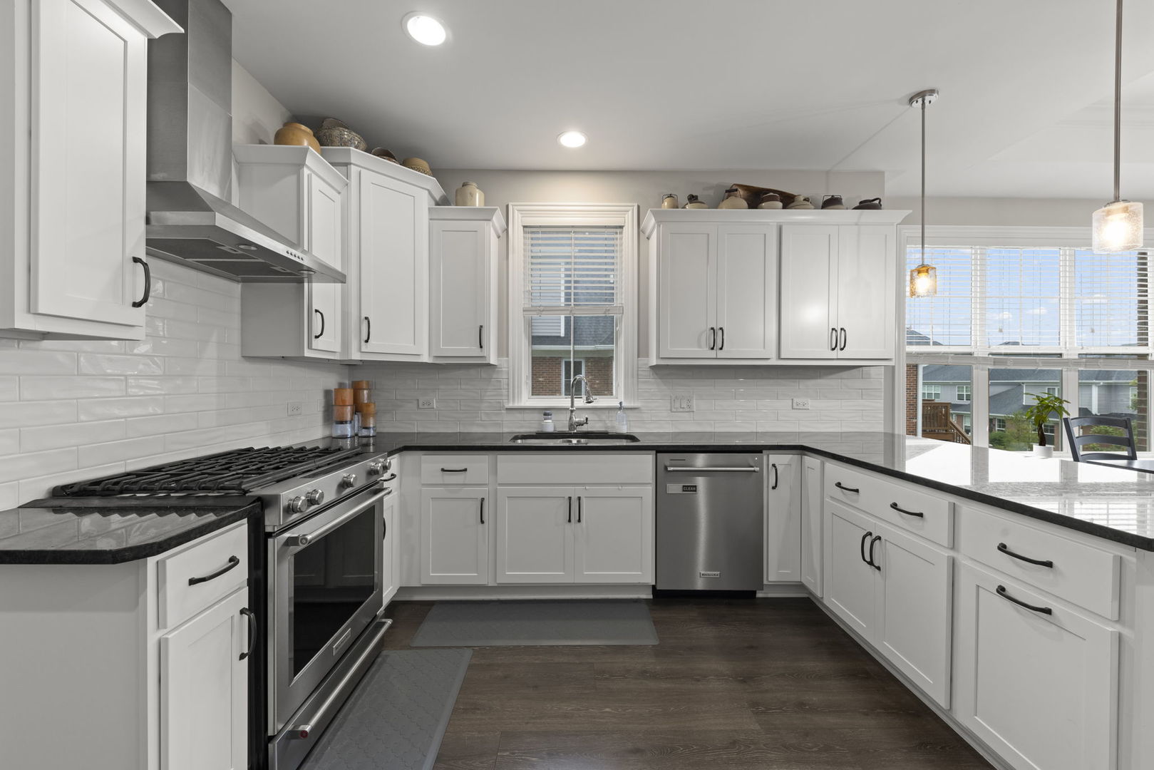 17063 Foxtail Drive 29 Property Photo 5