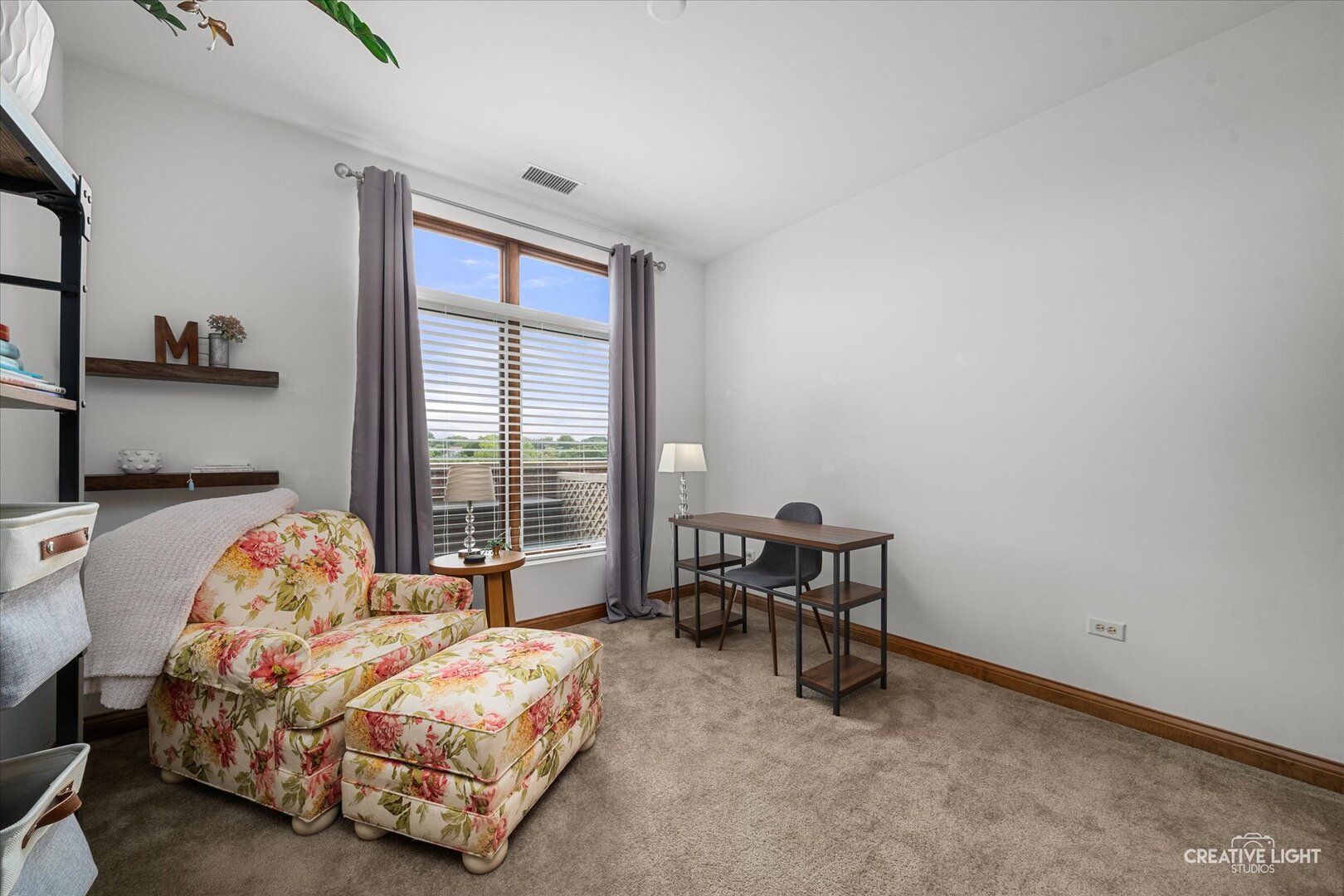 140 S River Street 211 Property Photo 13