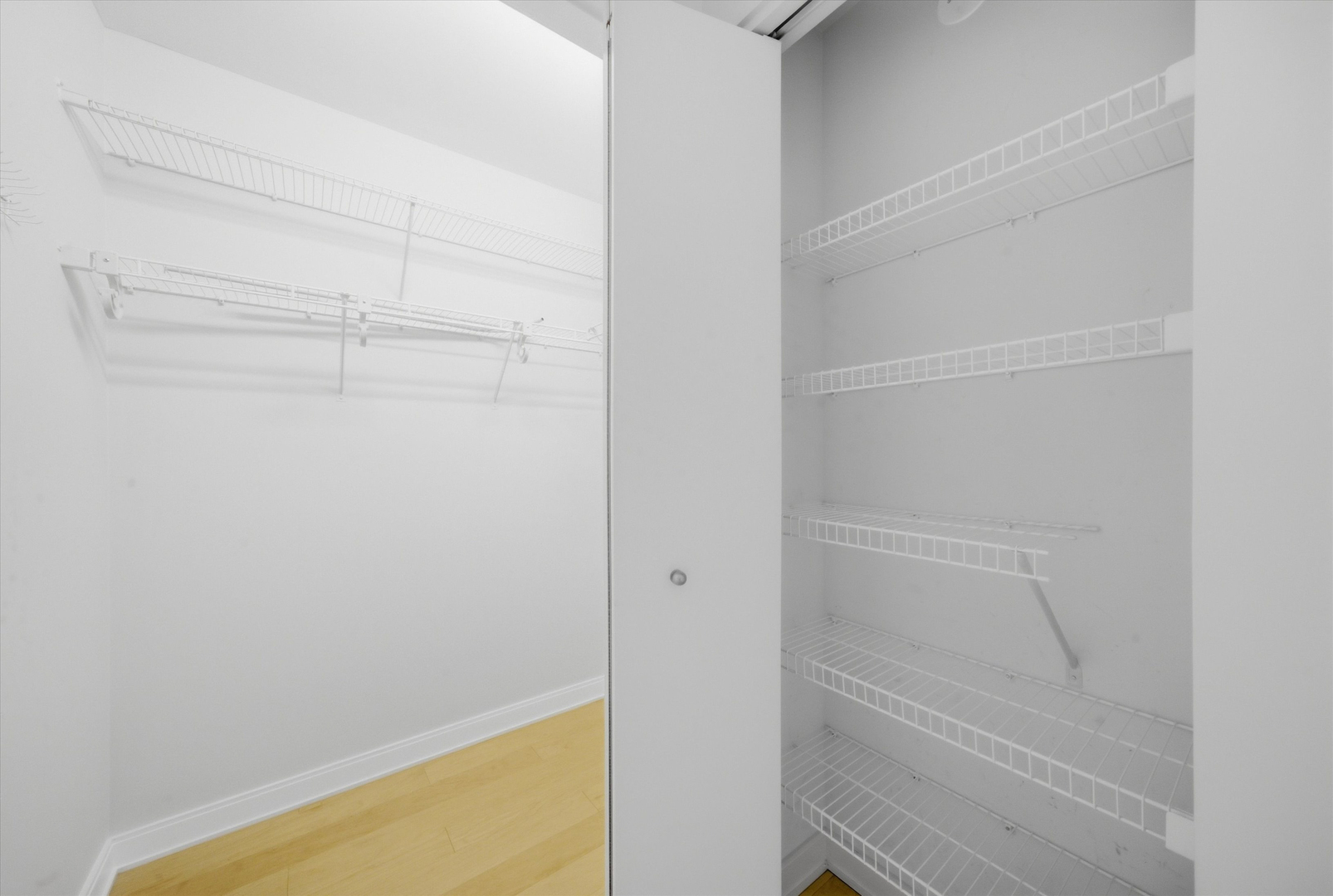 60 E Monroe Street 3306 Property Photo 15