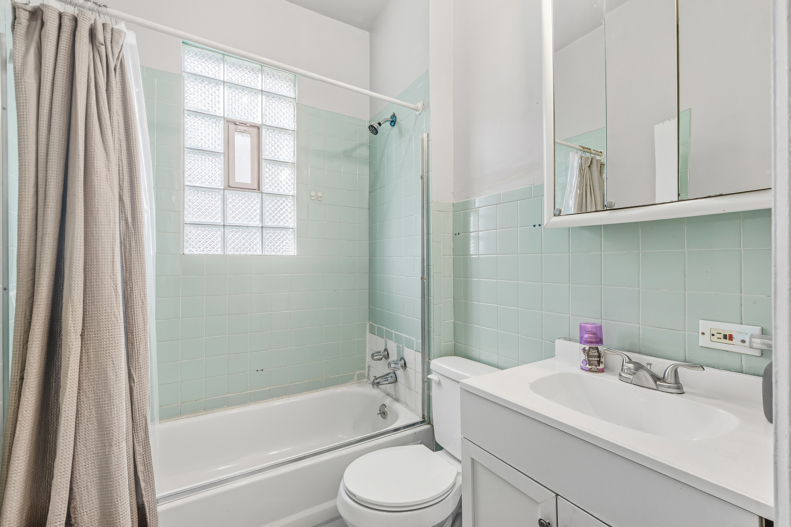 7427 S Evans Avenue Property Photo 12
