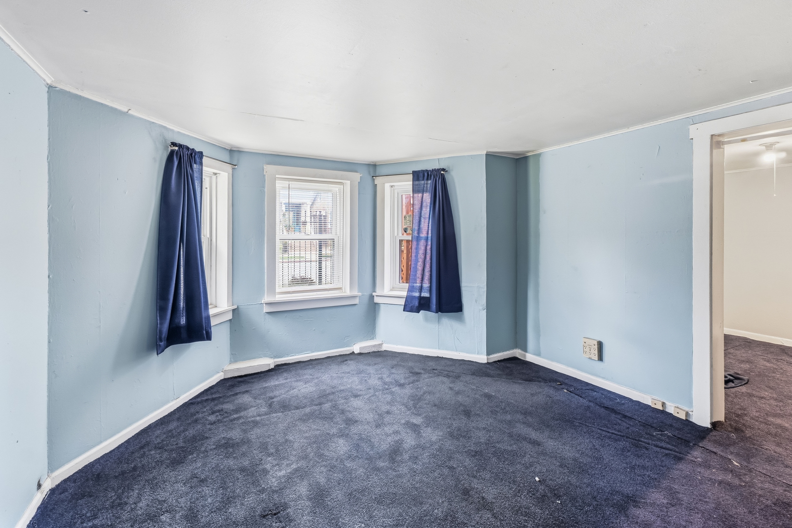 7427 S Evans Avenue Property Photo 17