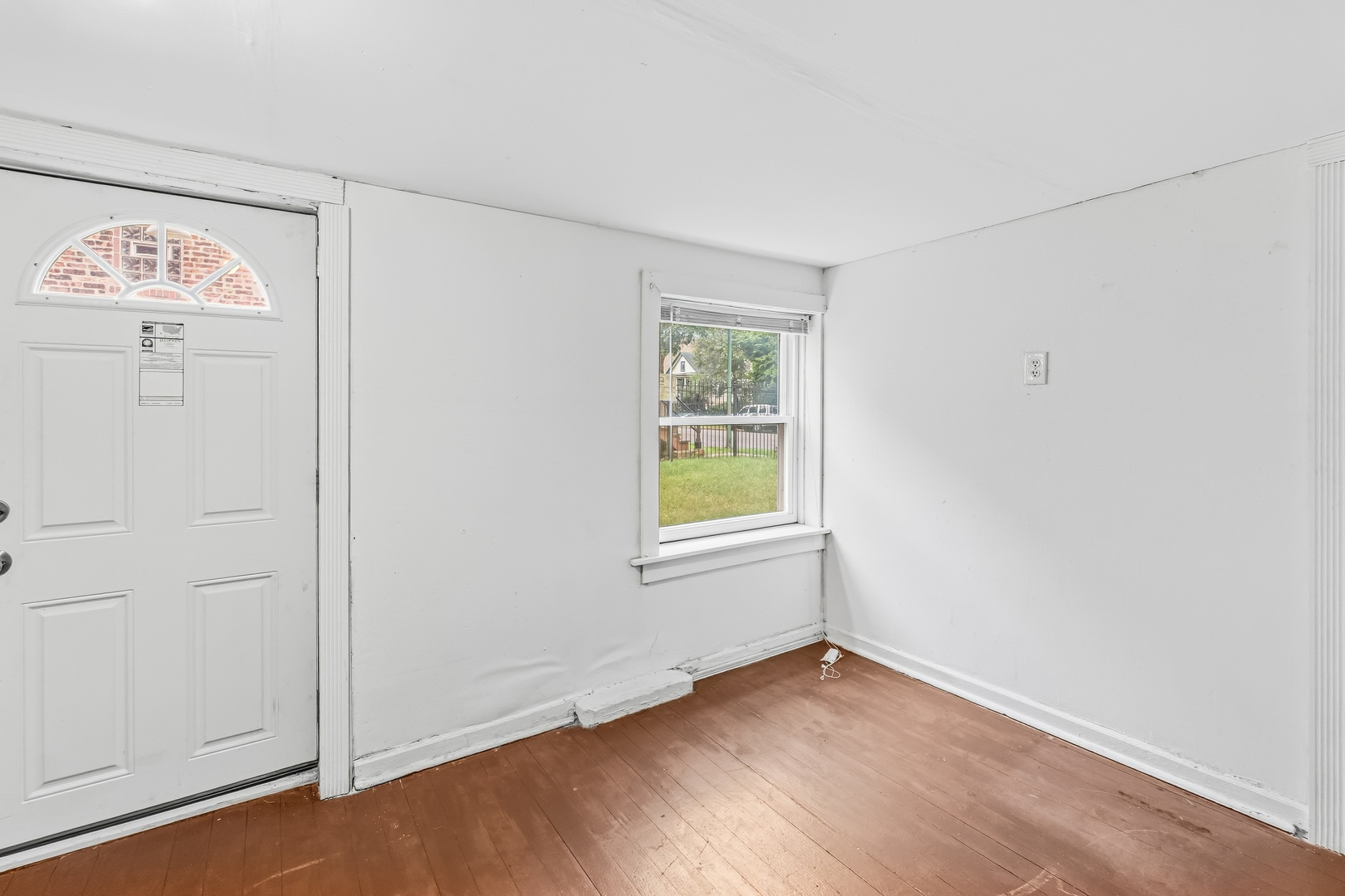 7427 S Evans Avenue Property Photo 22