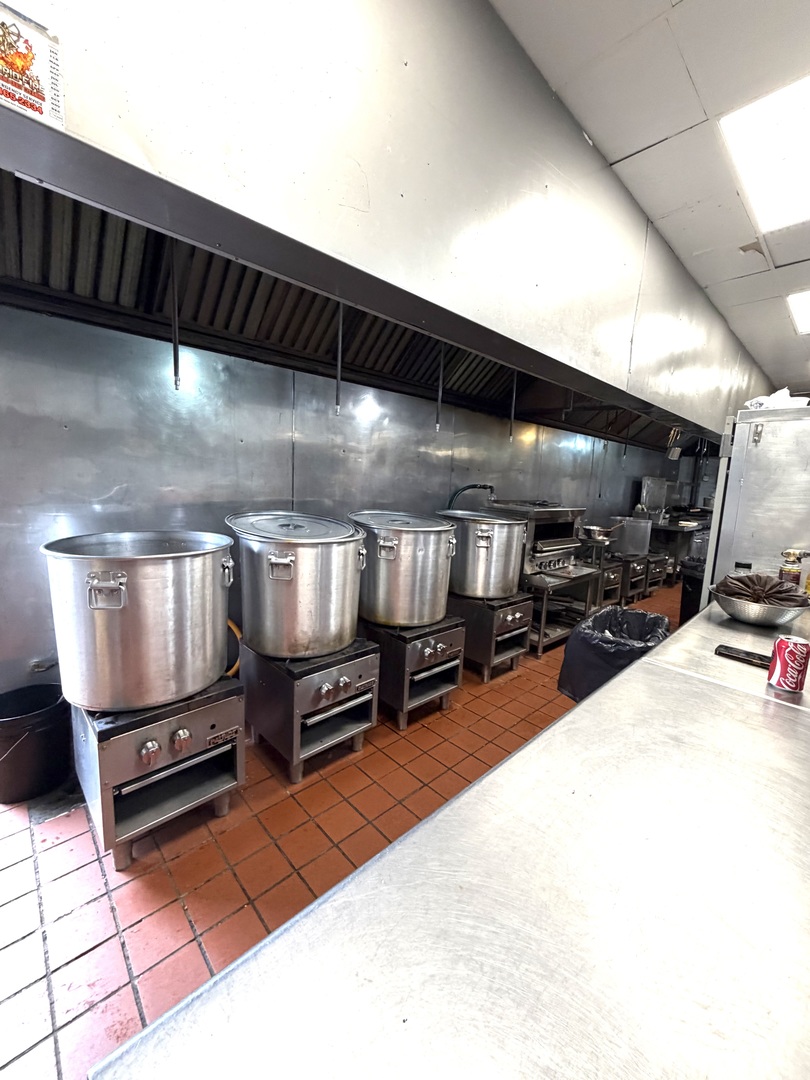 3580 Milwaukee Avenue Property Photo 12