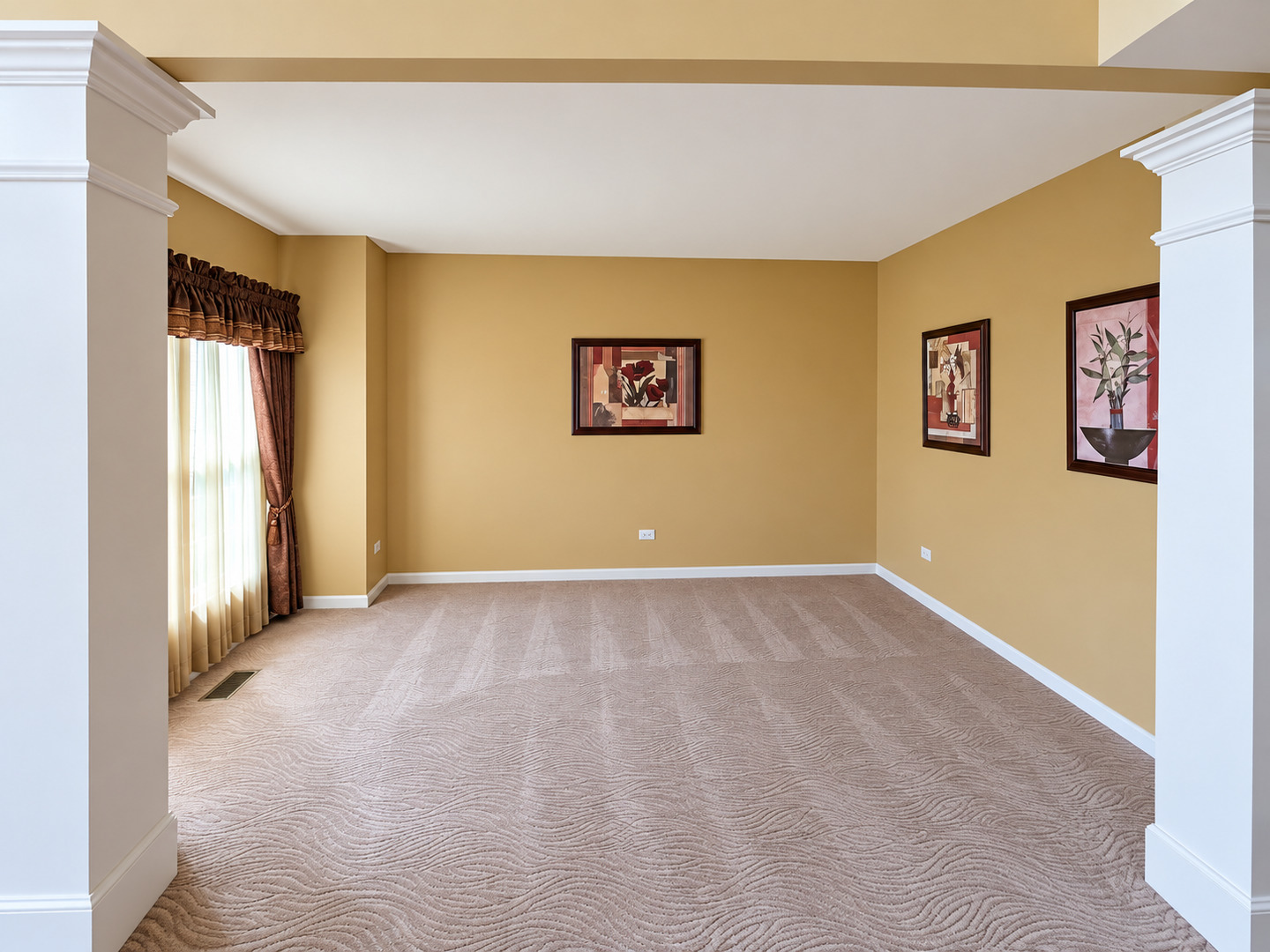4 Snead Court Property Photo 4