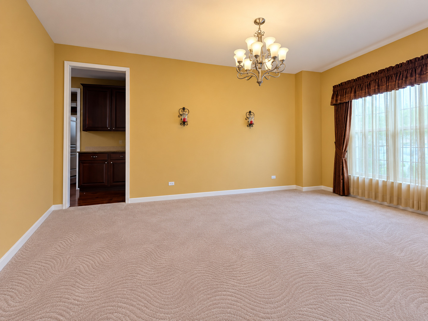 4 Snead Court Property Photo 8