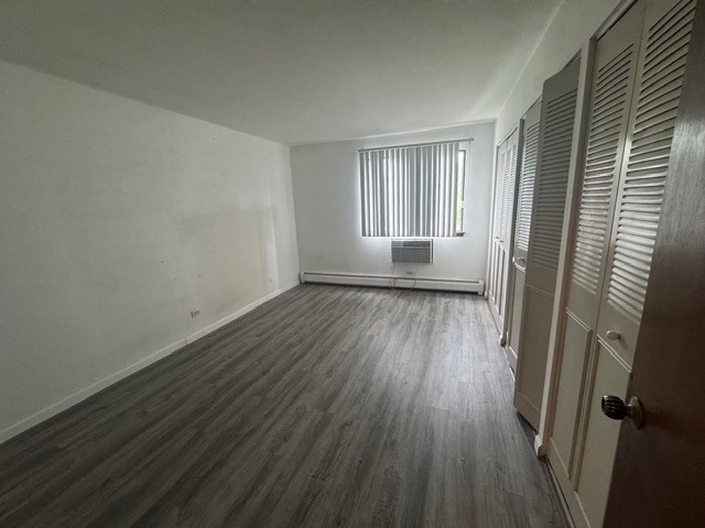 5306 N Cumberland Avenue 510 Property Photo 8