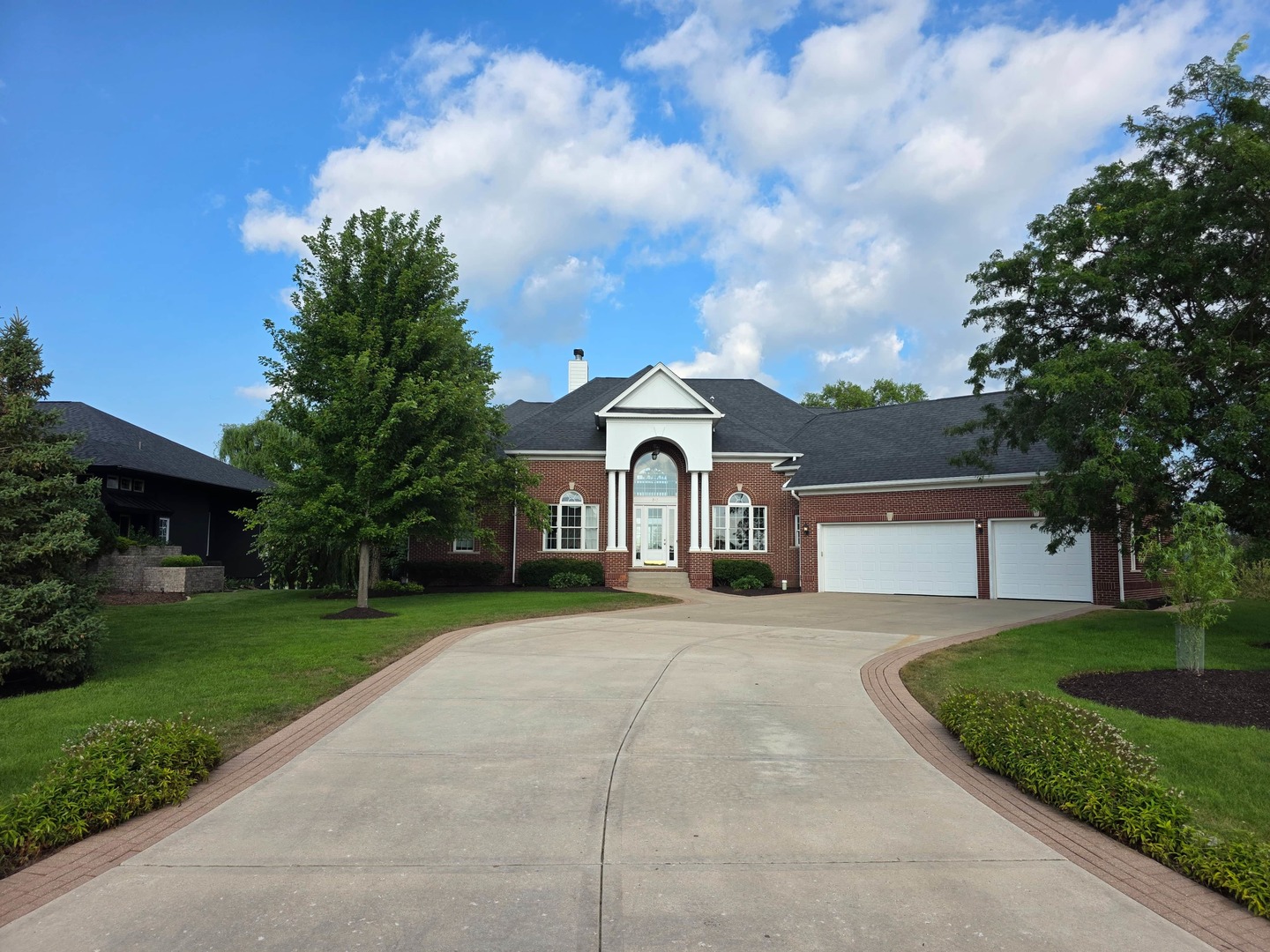 212 Slalom Court Property Photo 1
