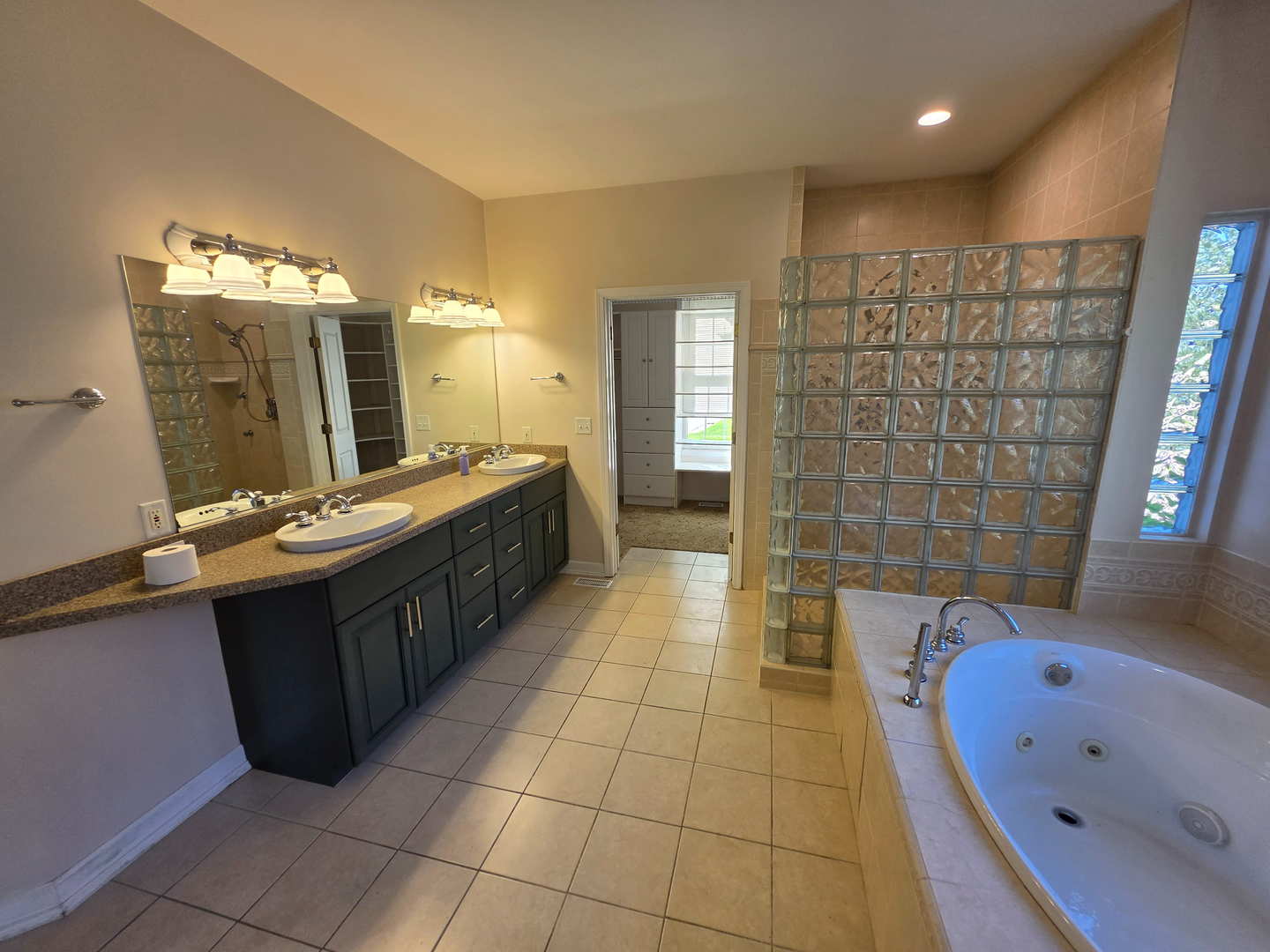 212 Slalom Court Property Photo 24