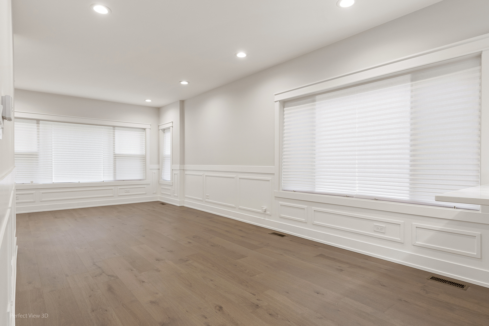 2231 W 71st Street Property Photo 7