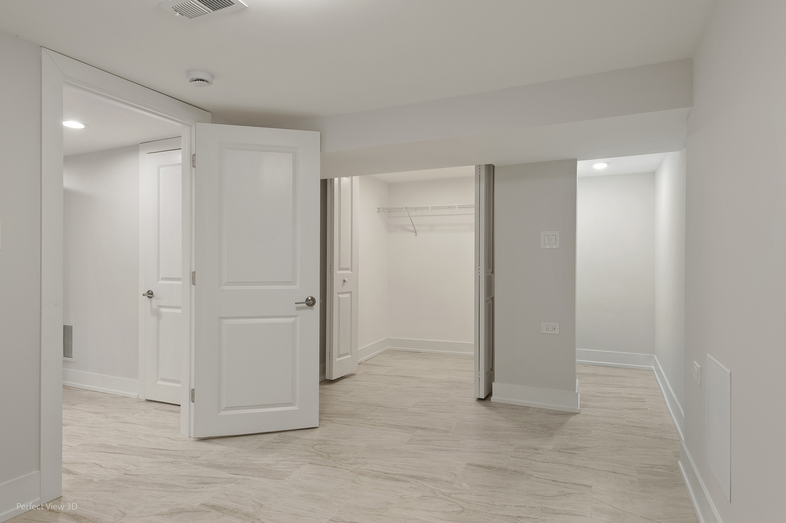 2231 W 71st Street Property Photo 12