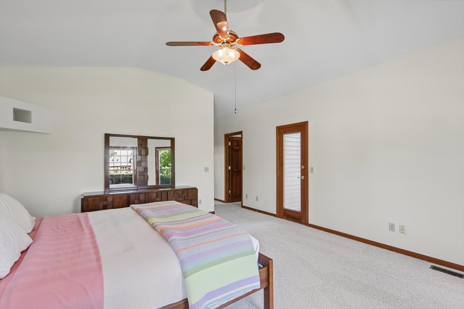 606 Lenox Court Property Photo 38