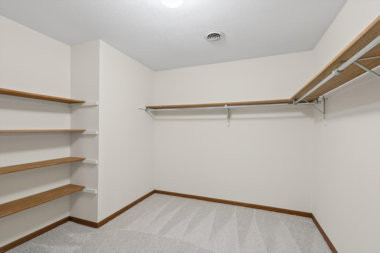 606 Lenox Court Property Photo 55