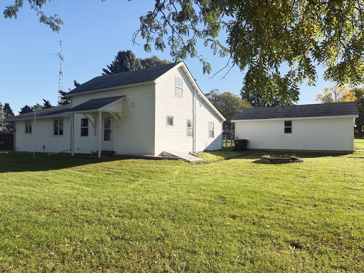 217 S Walnut Street Property Photo 1