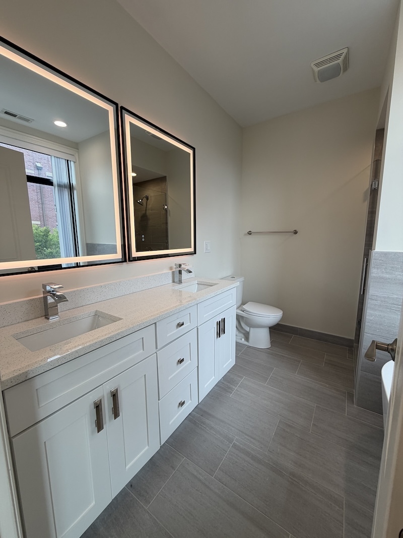 1701 W Chicago Avenue 3 Property Photo 18