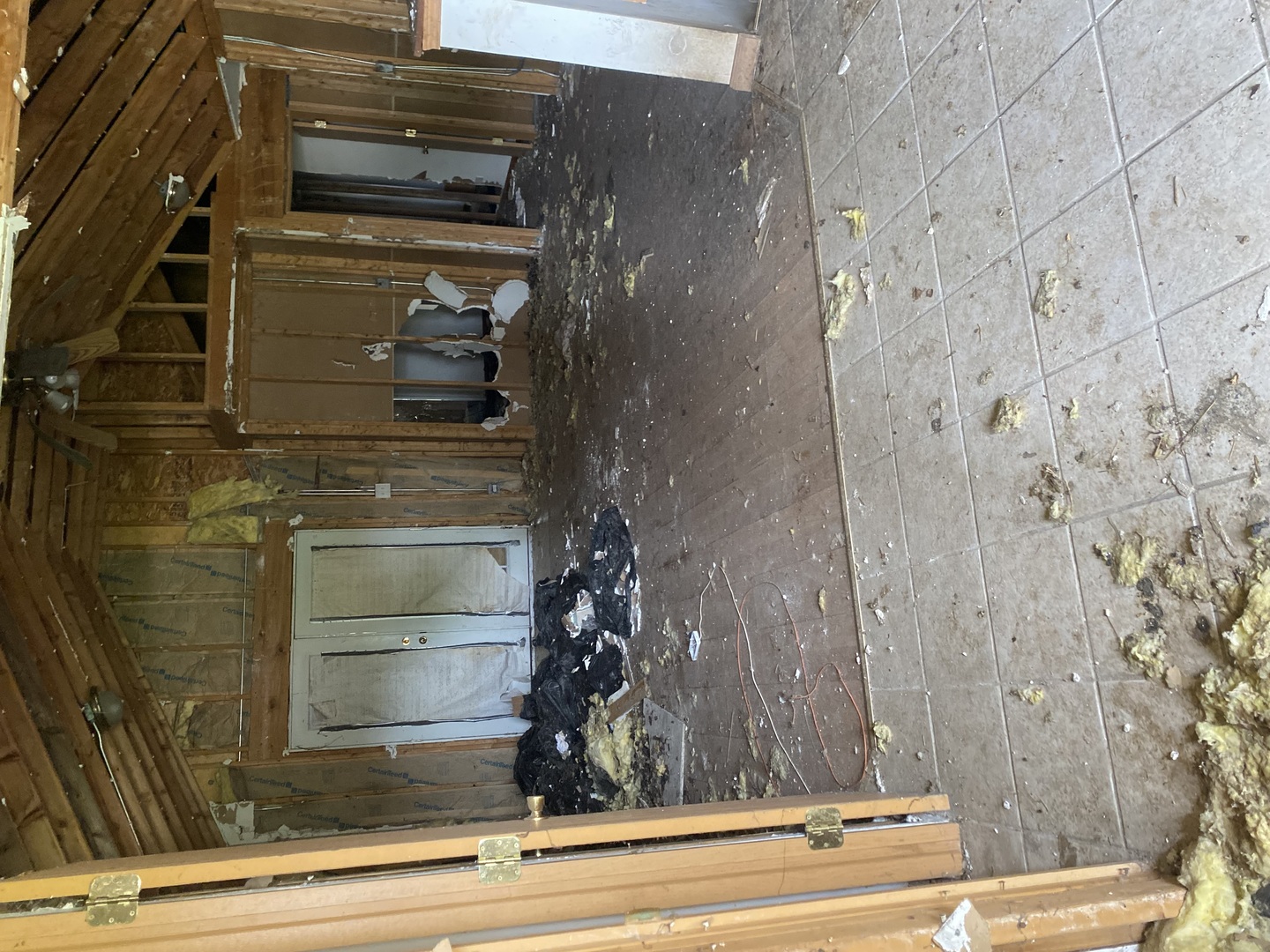 16051 Gauger Avenue Property Photo 6
