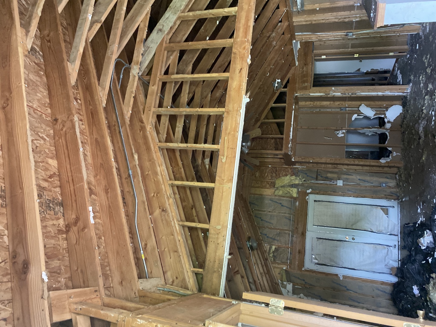 16051 Gauger Avenue Property Photo 10