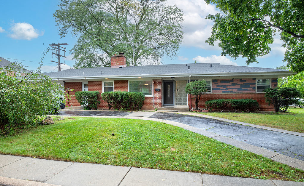 6756 N Keating Avenue Property Photo 1