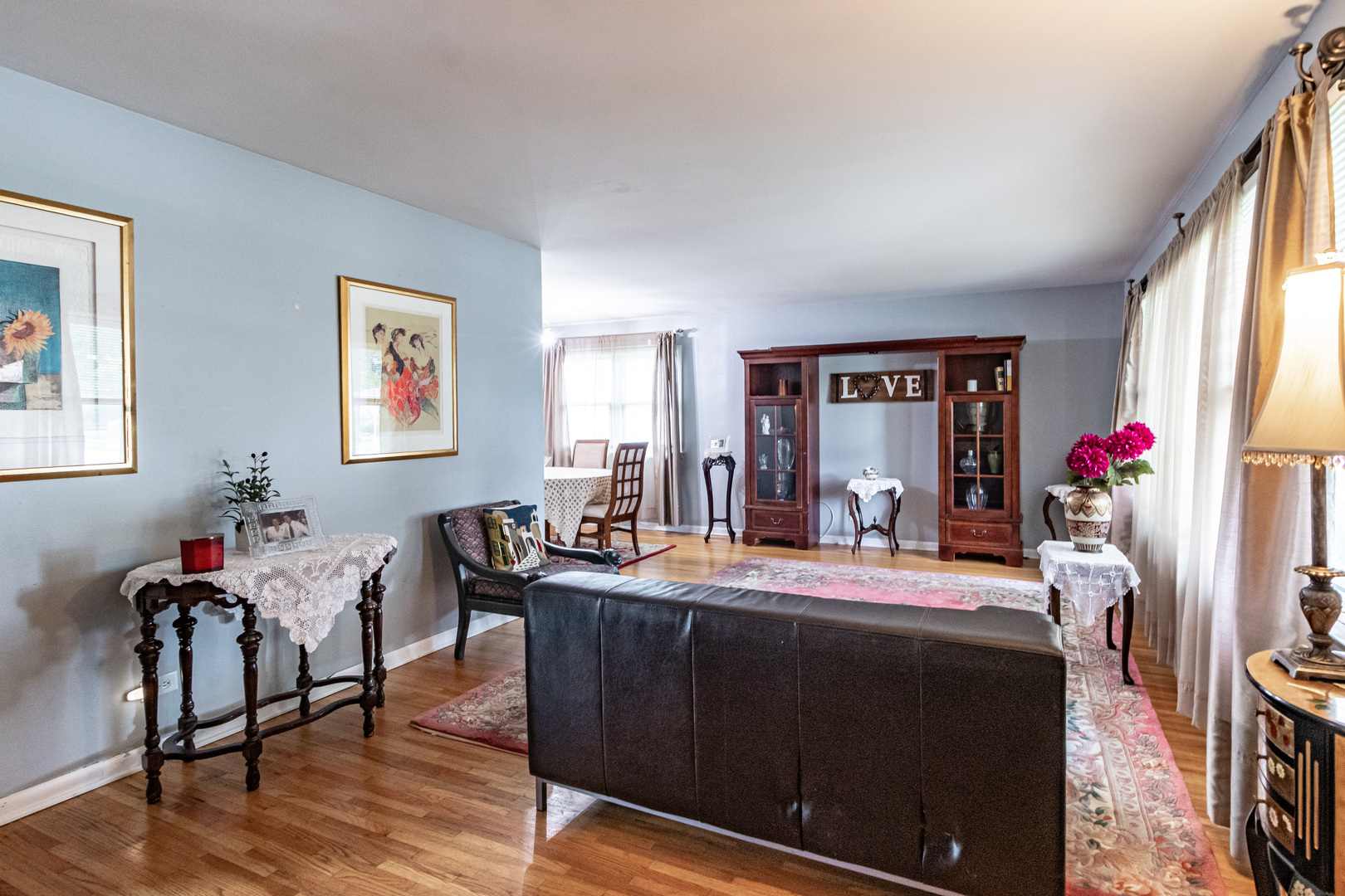 740 Bryn Mawr Avenue Property Photo 3