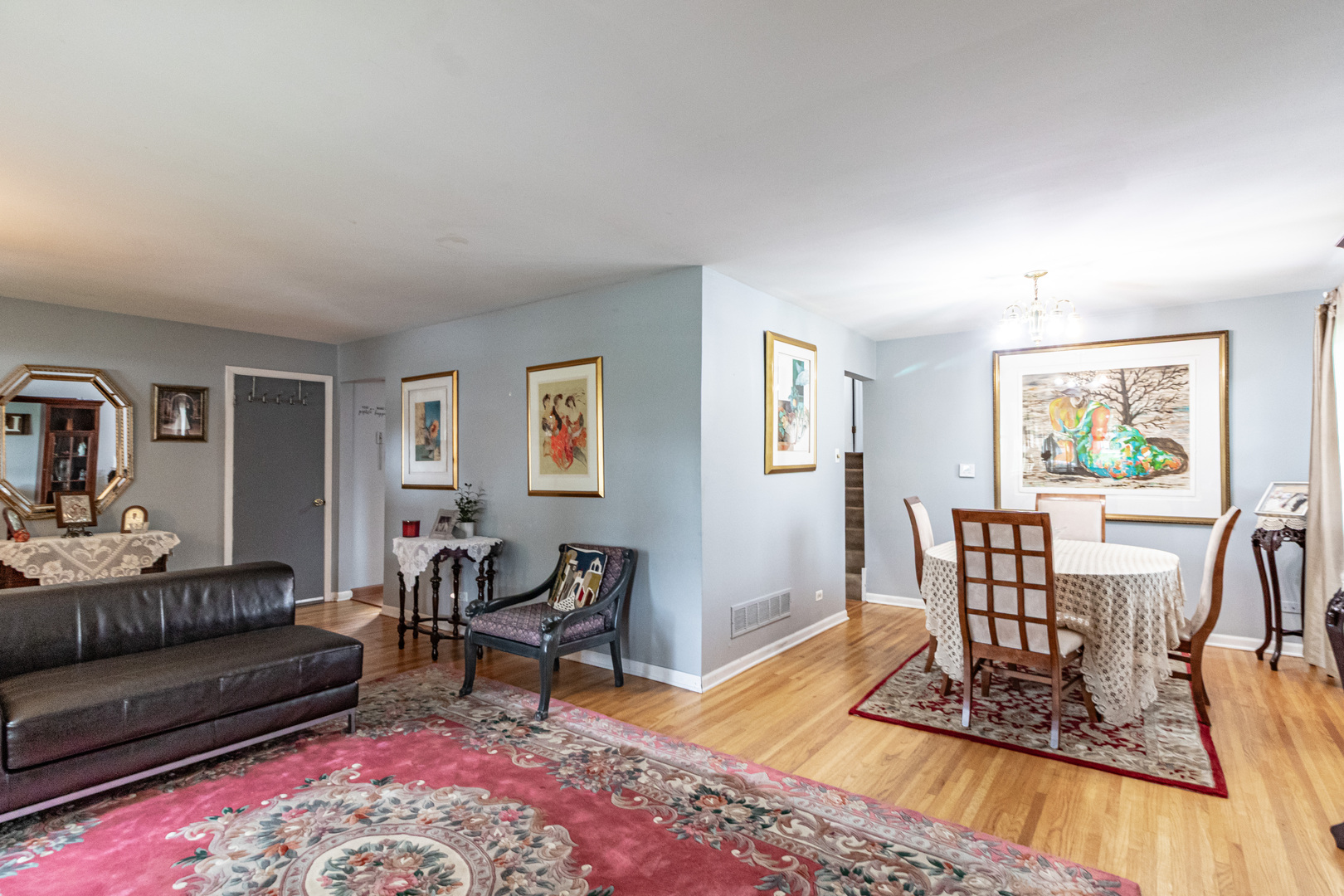 740 Bryn Mawr Avenue Property Photo 5