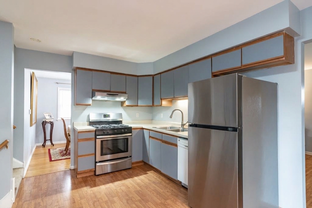740 Bryn Mawr Avenue Property Photo 9
