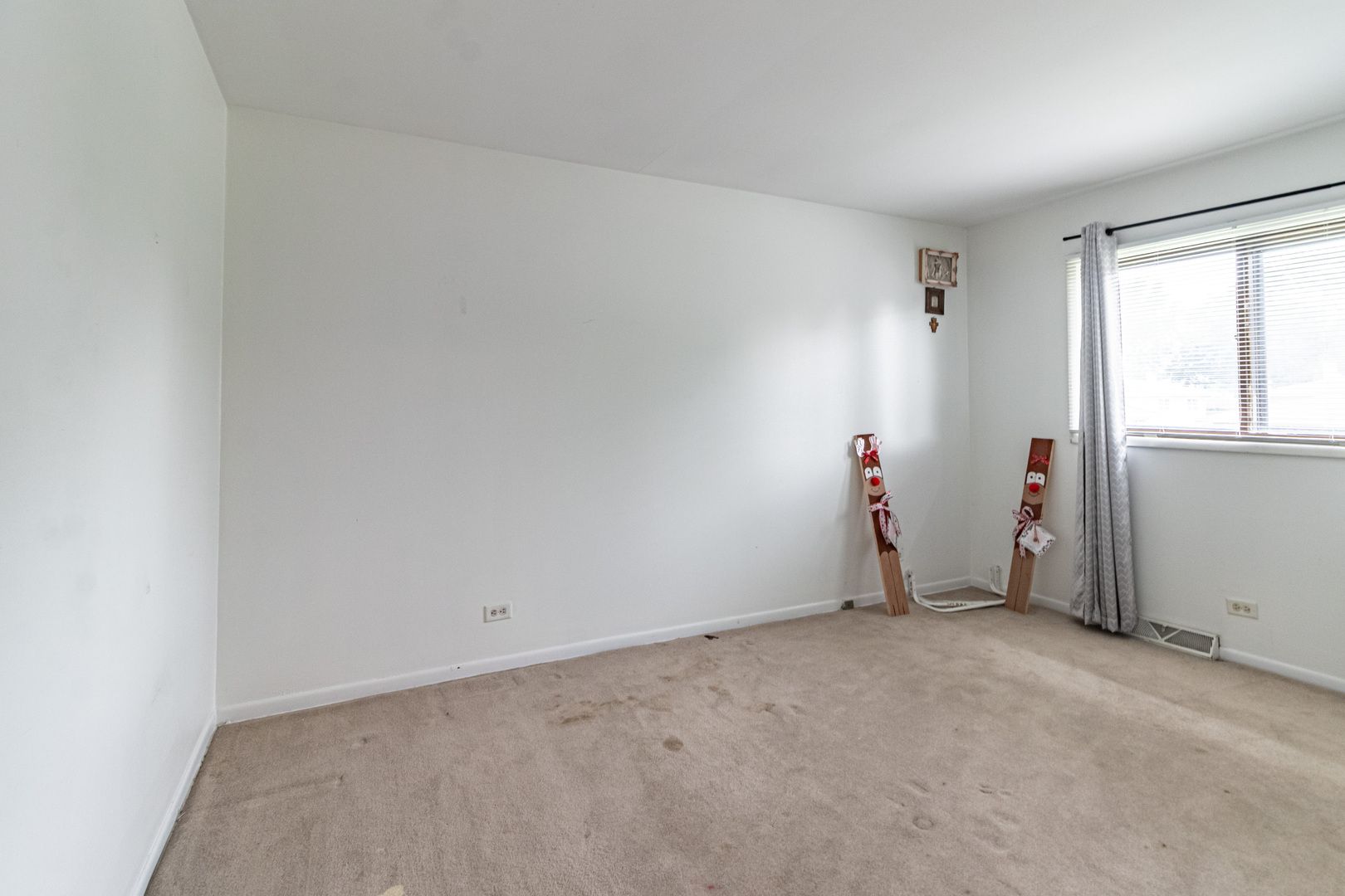 740 Bryn Mawr Avenue Property Photo 16