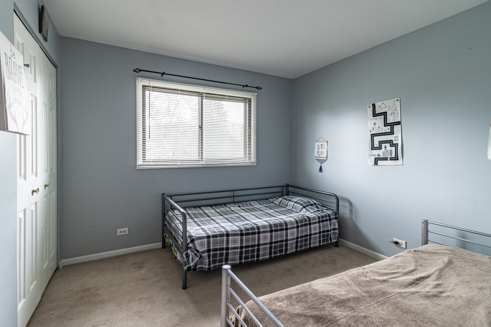 740 Bryn Mawr Avenue Property Photo 17