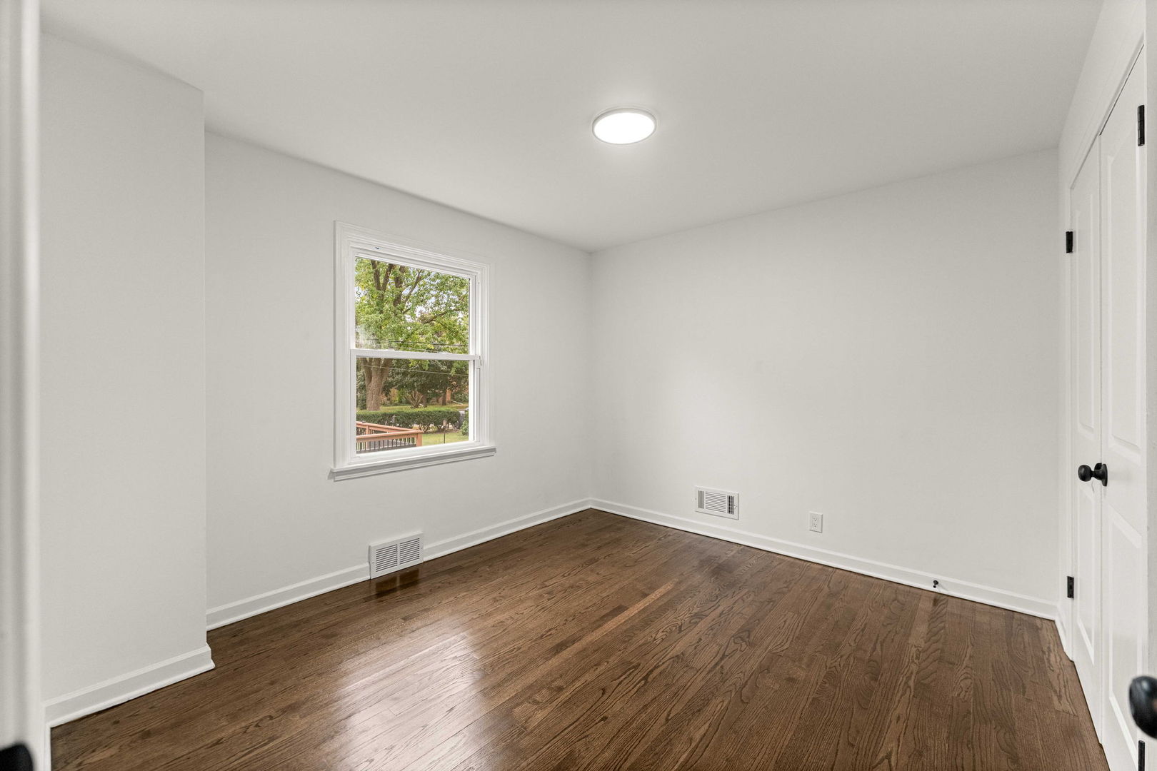 18462 Gottschalk Avenue Property Photo 10