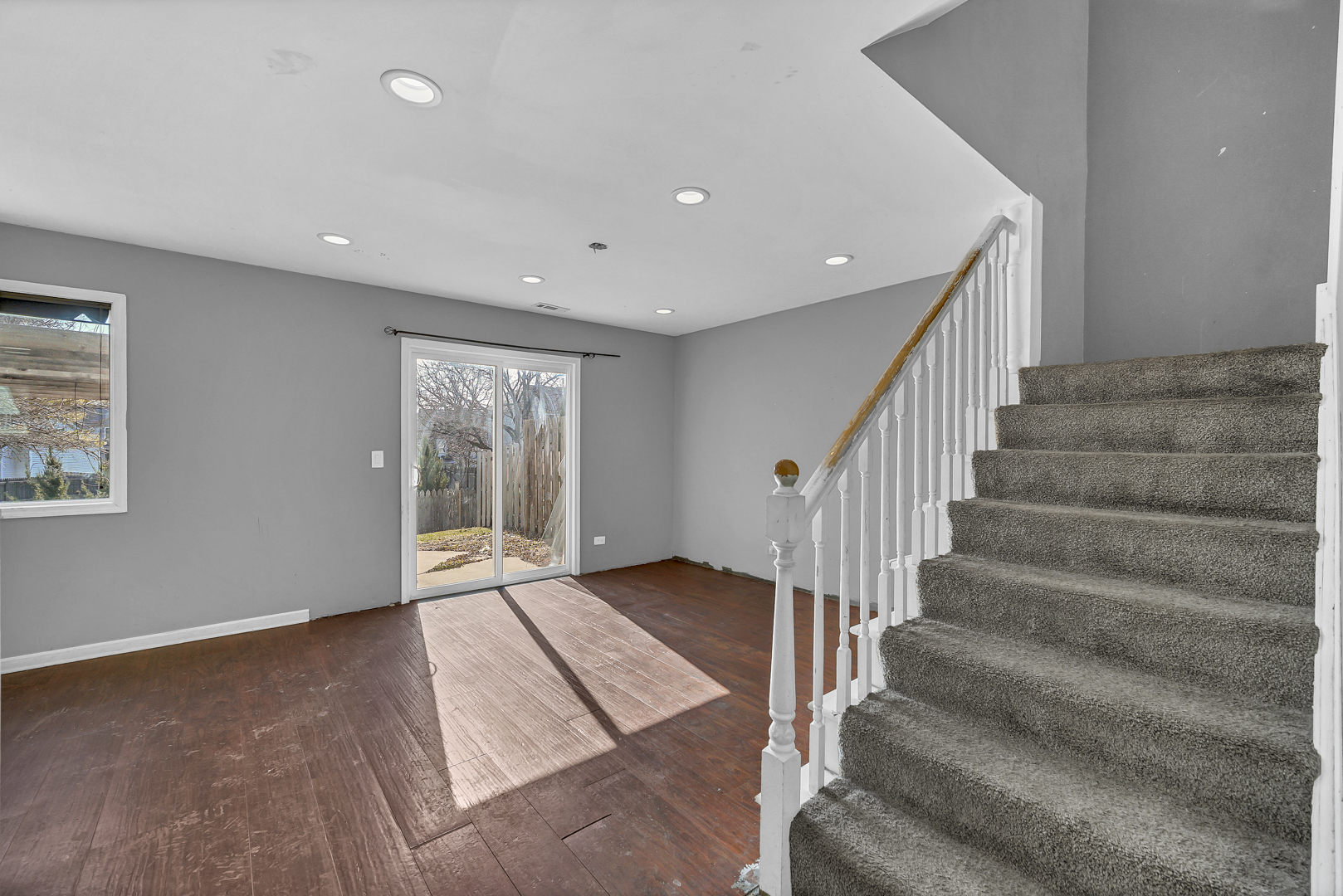 454 Esselen Court Property Photo 7