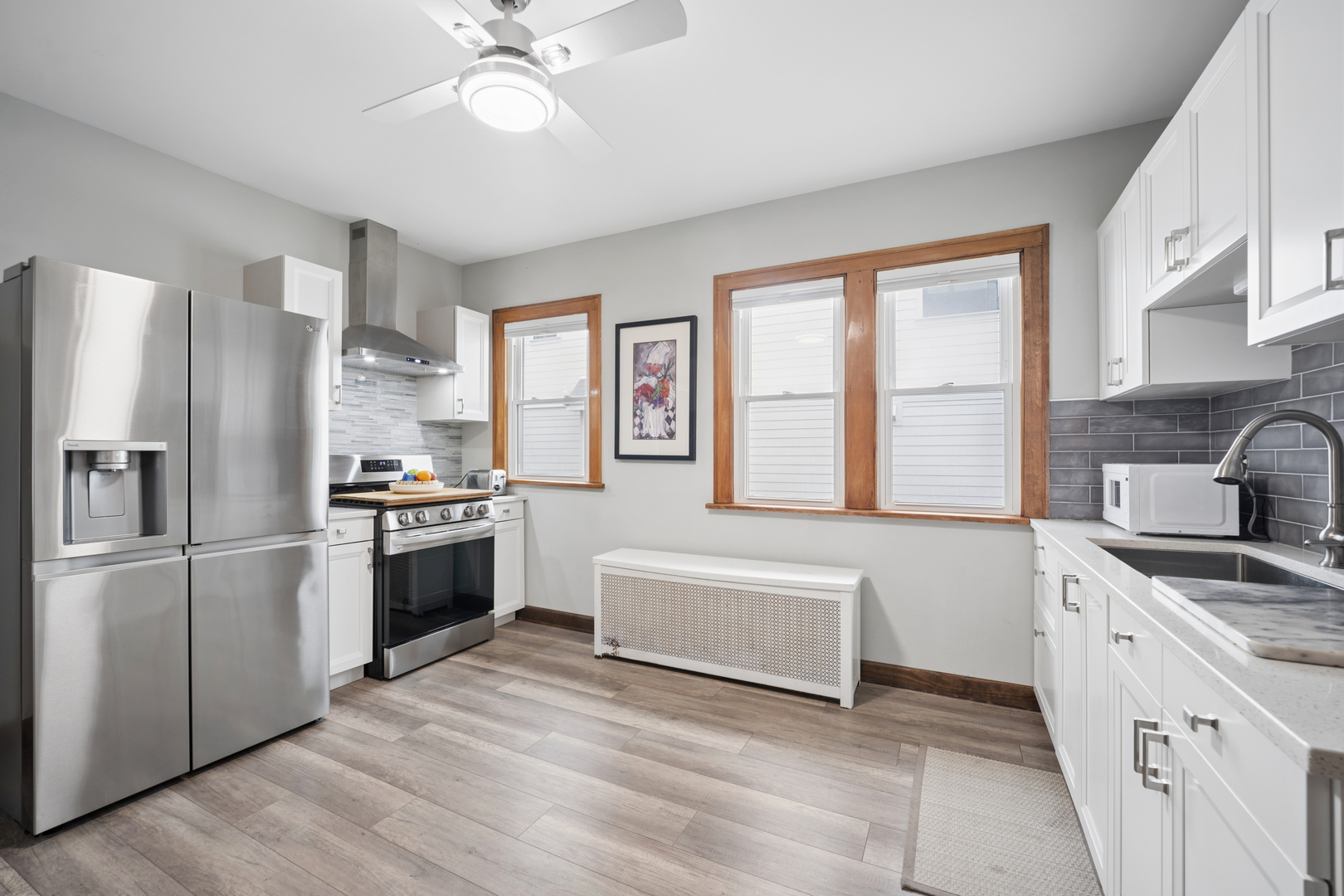 283 N Michigan Avenue Property Photo 7