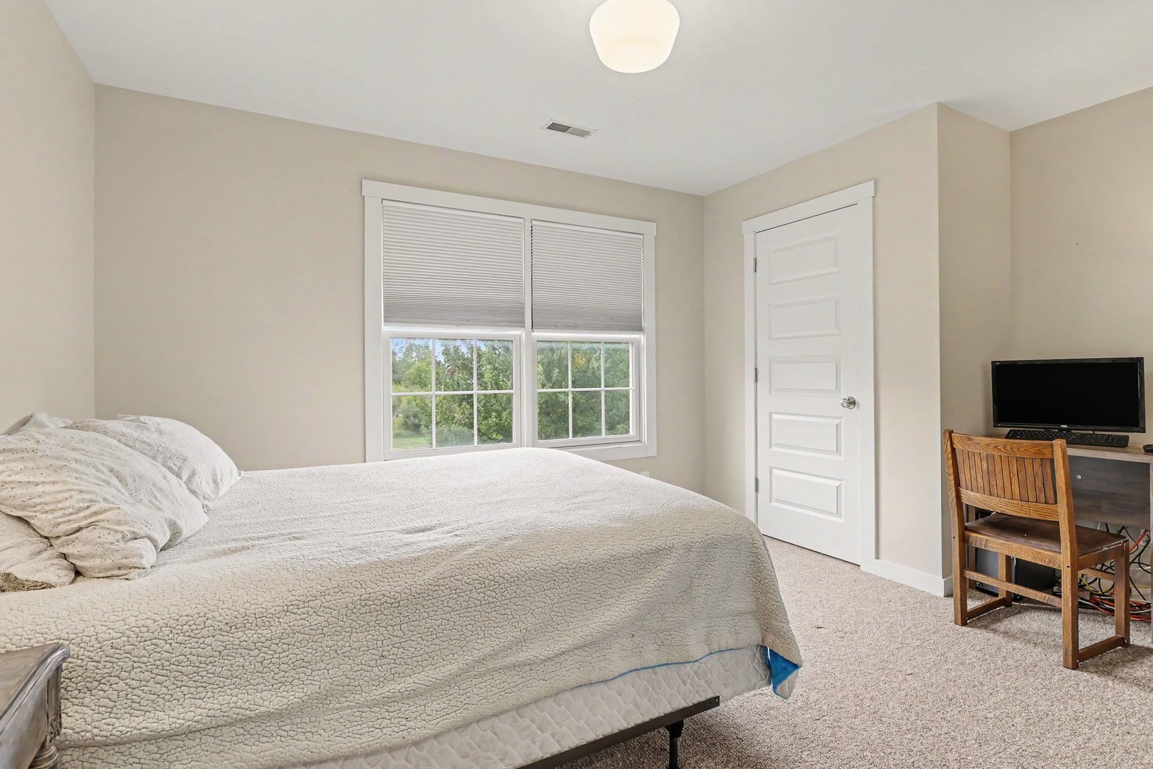 5615 Hidden Pond Lane Property Photo 15