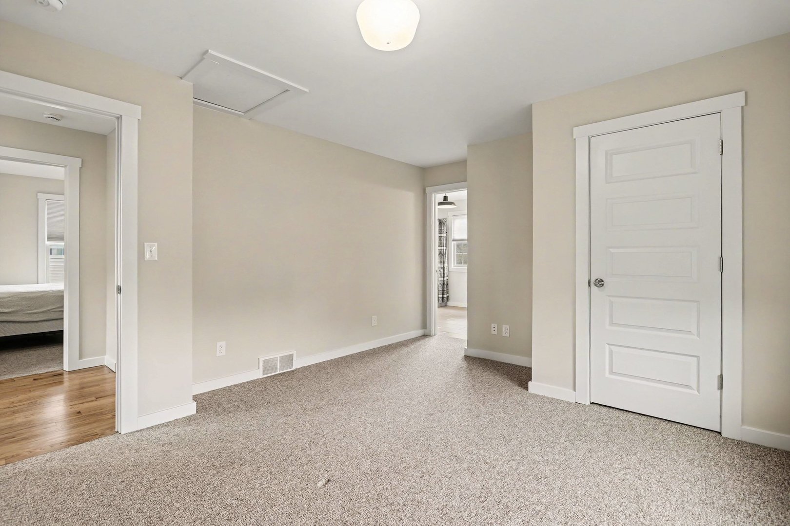 5615 Hidden Pond Lane Property Photo 16