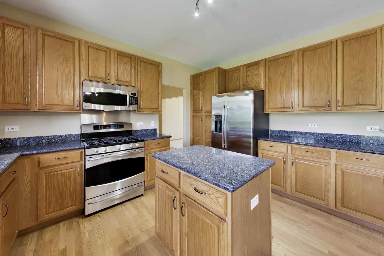 14106 Glenwood Court Property Photo 10