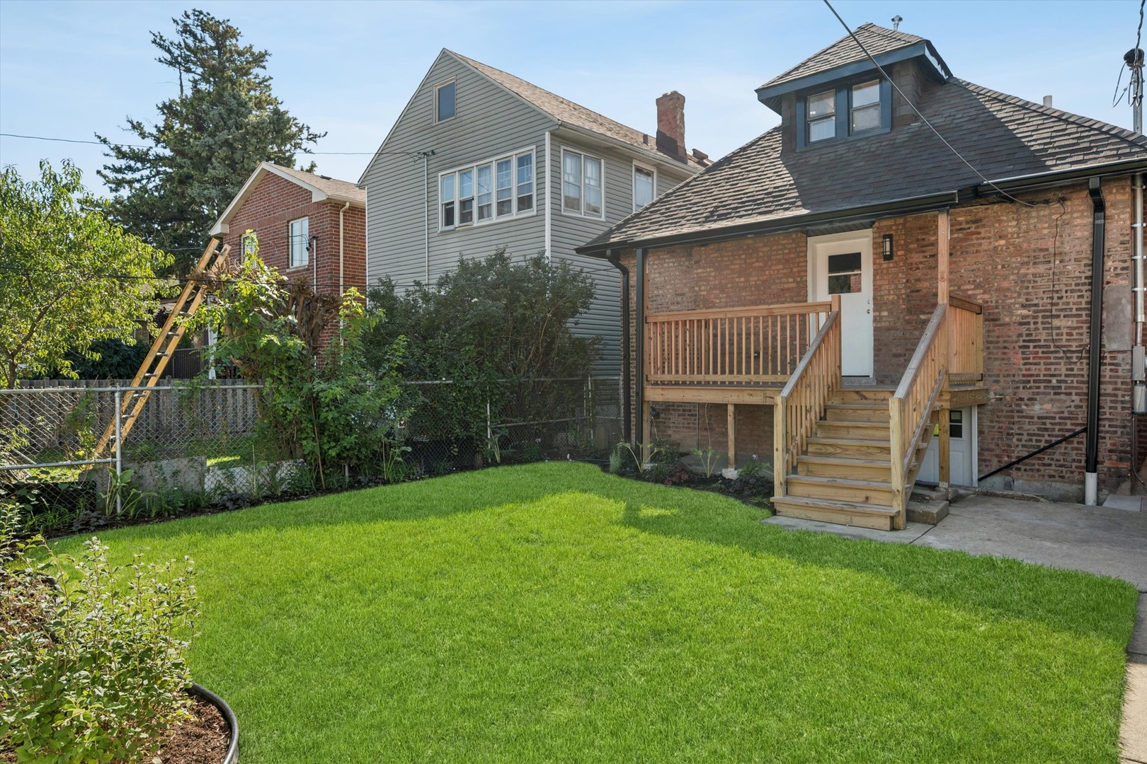 5152 W Warwick Avenue Property Photo 29