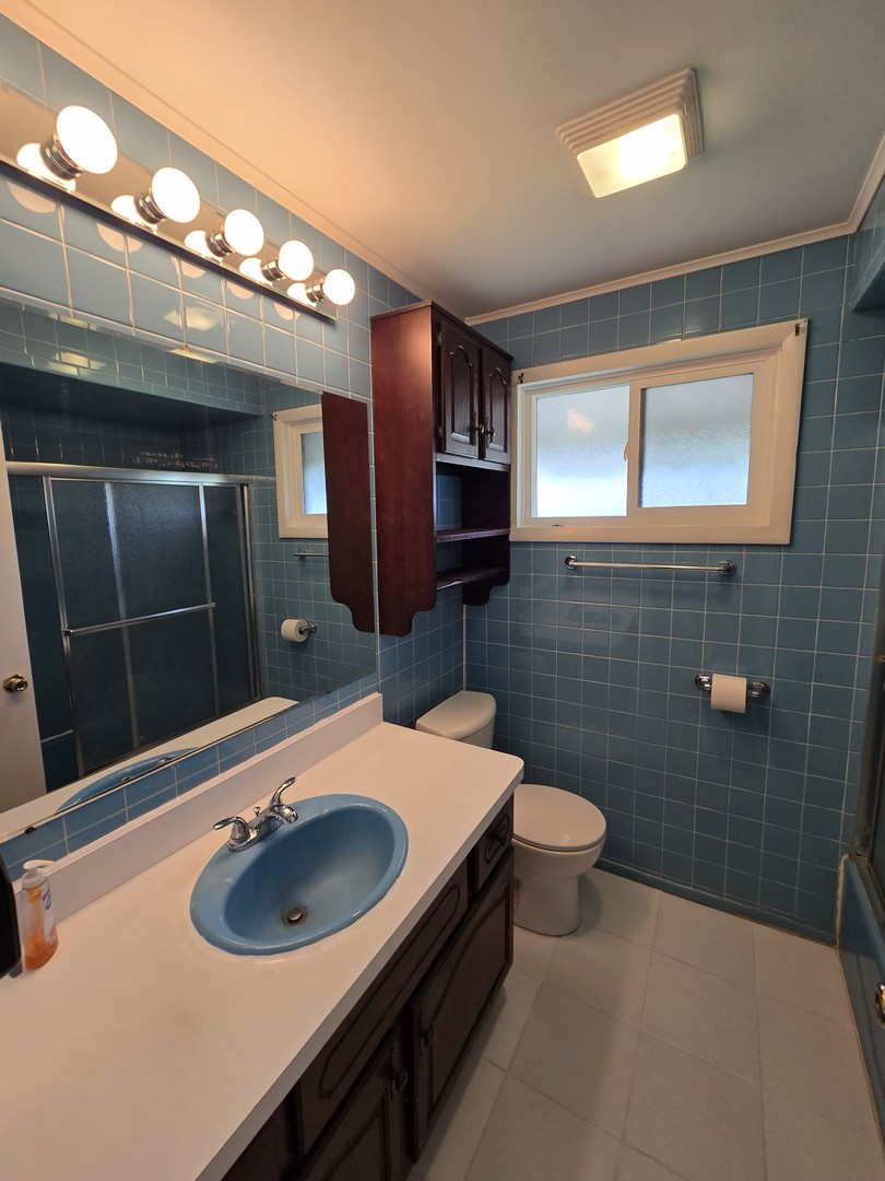 16516 Spaulding Avenue Property Photo 11