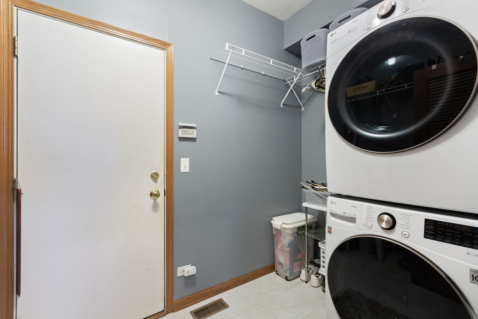556 Prescott Lane Property Photo 12