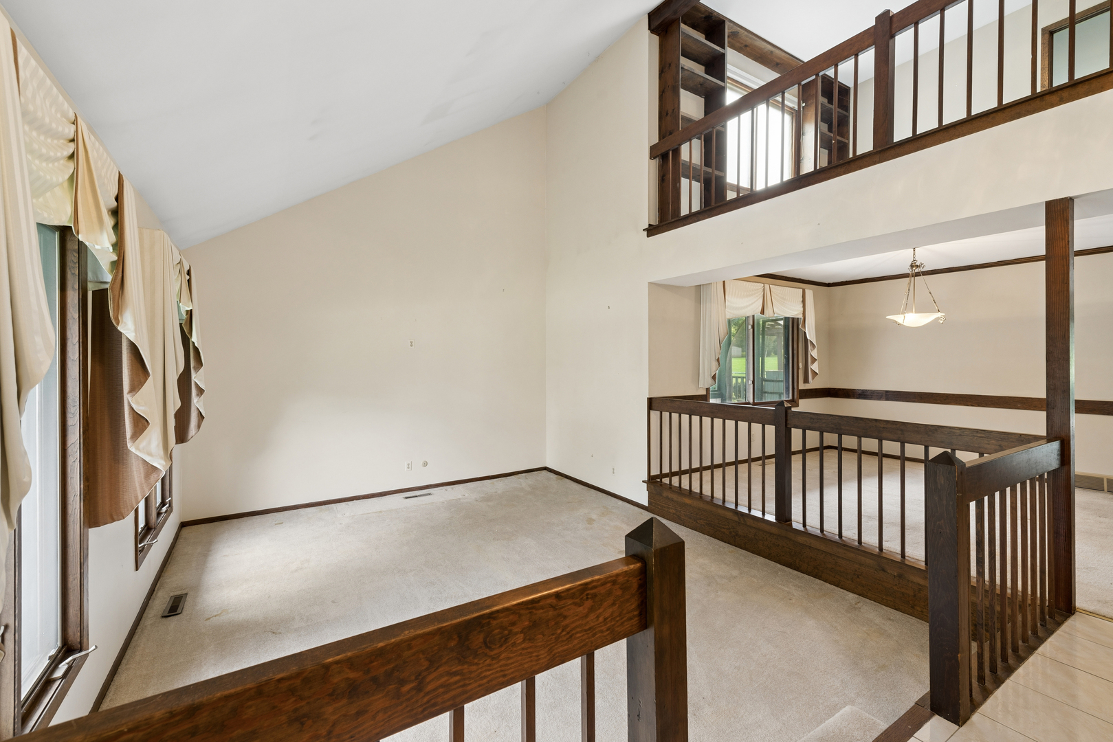 7239 Great Hill Road Property Photo 5