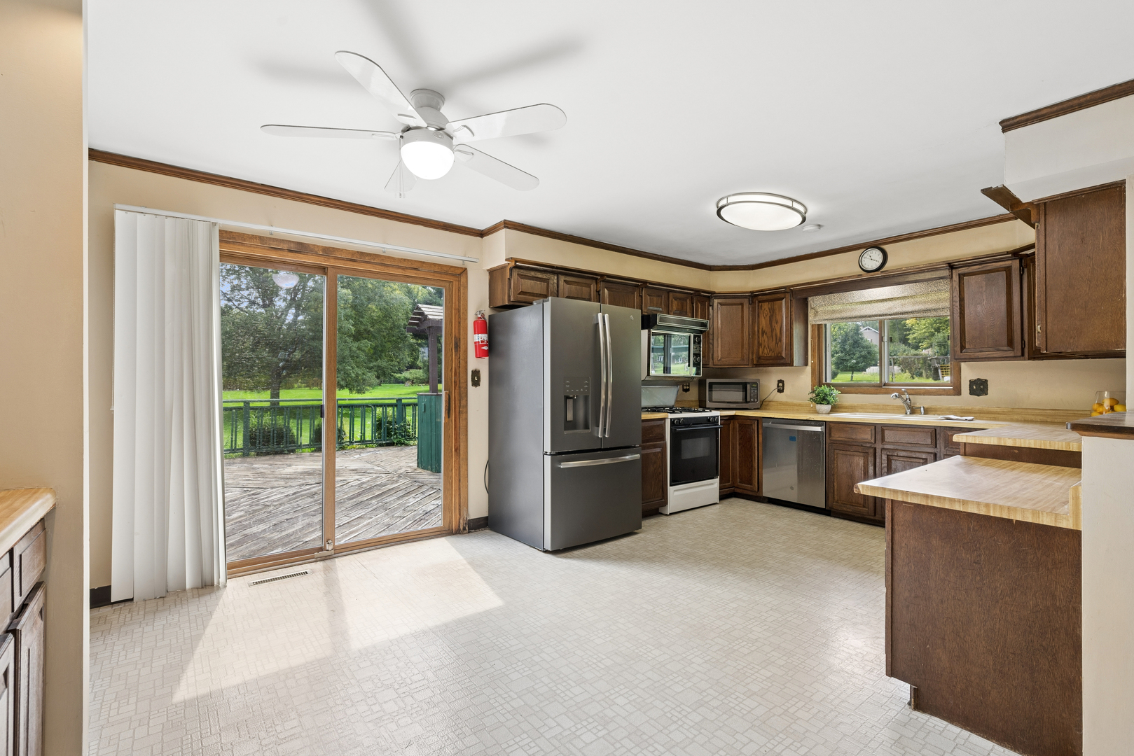 7239 Great Hill Road Property Photo 8