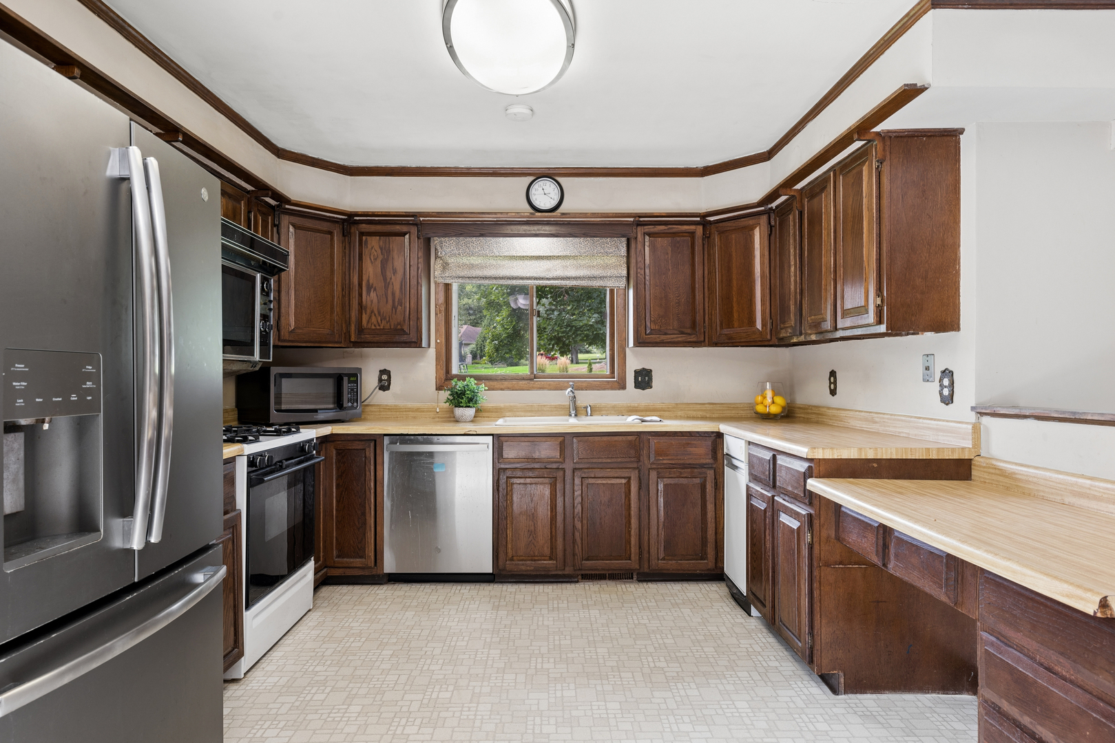 7239 Great Hill Road Property Photo 9