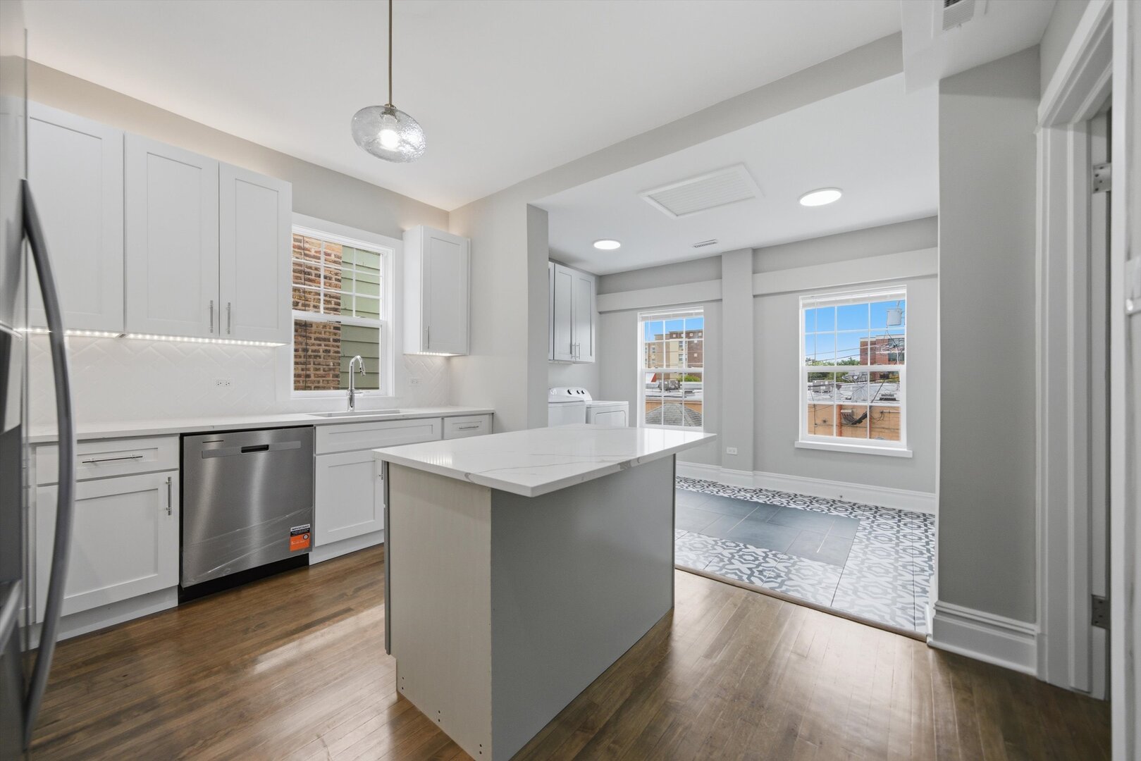 12764103 Property Photo 6