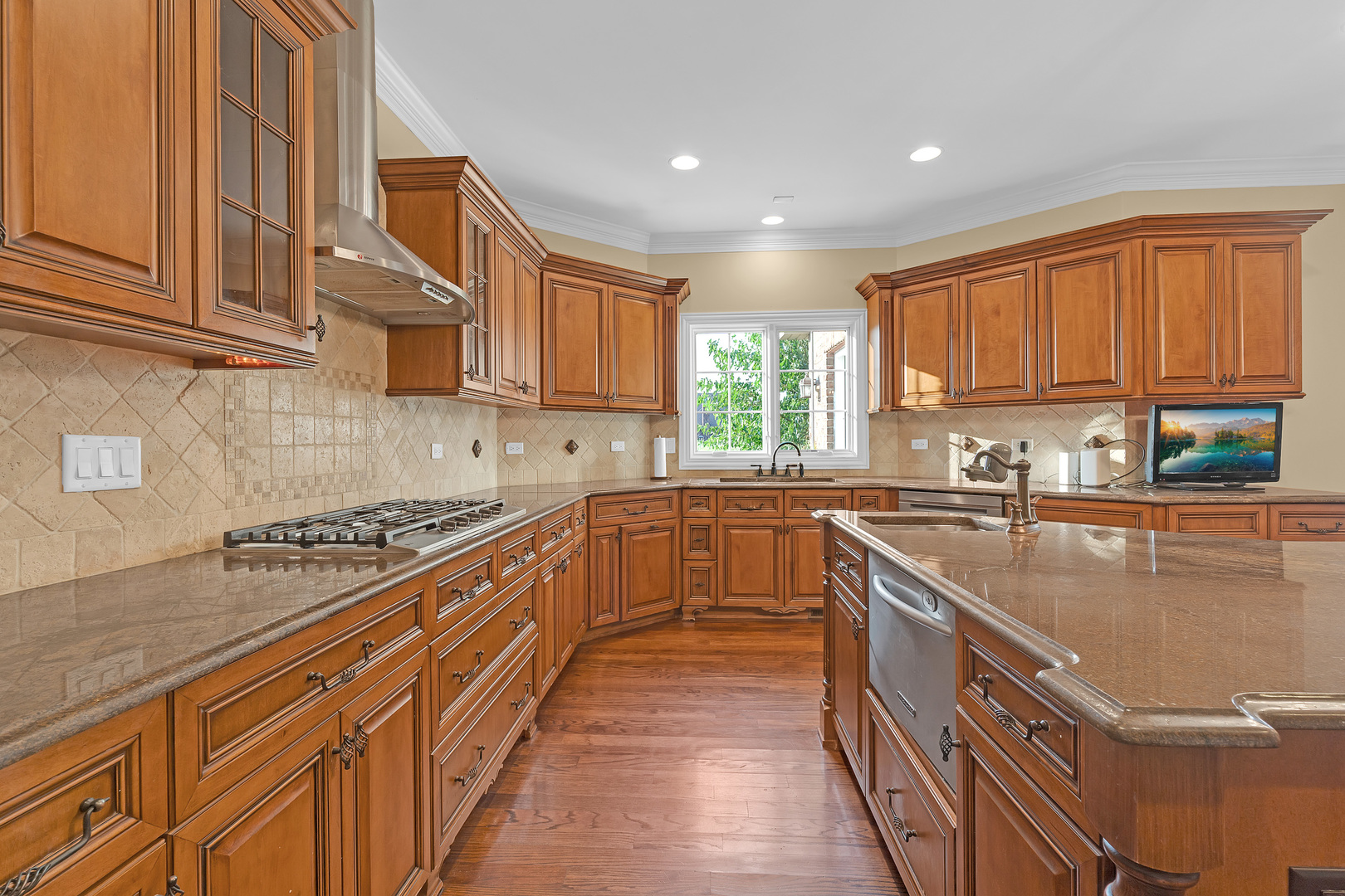 12408 Lajunta Court Property Photo 27