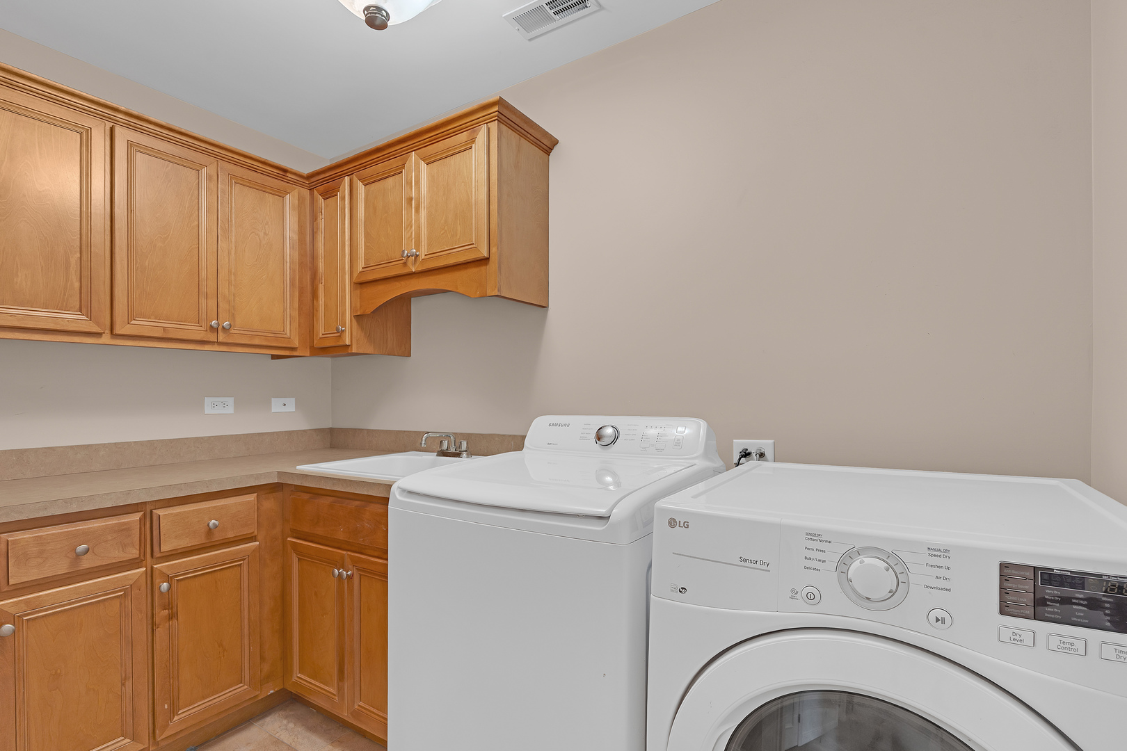 12408 Lajunta Court Property Photo 54