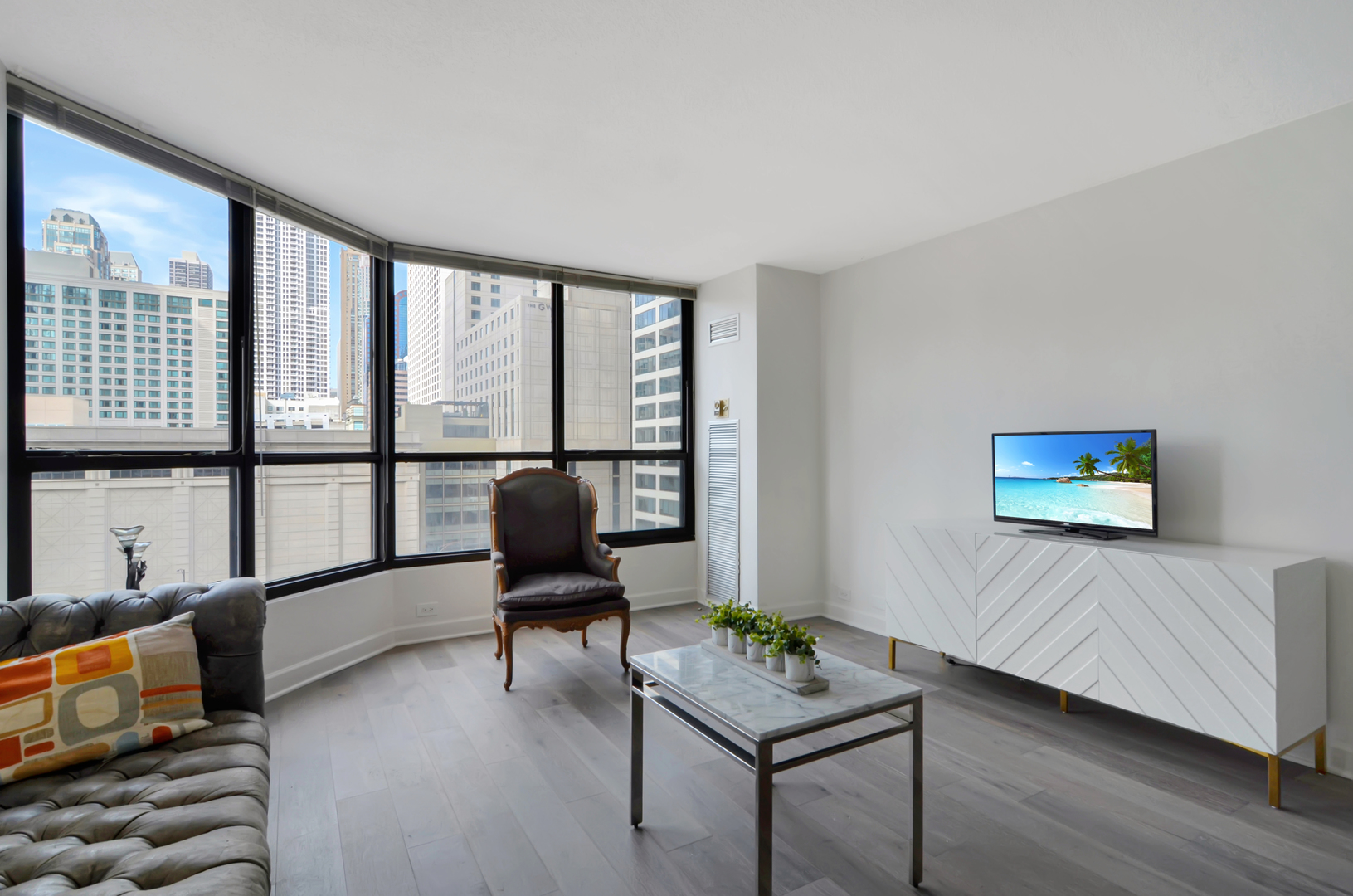405 N Wabash Avenue 314 Property Photo 5